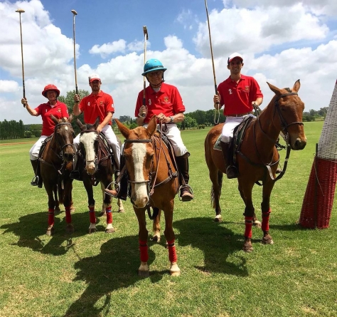 Amigos reales: Sir Henry y Lady Antonia Riley en Argentina Polo Day | Prensa Polo